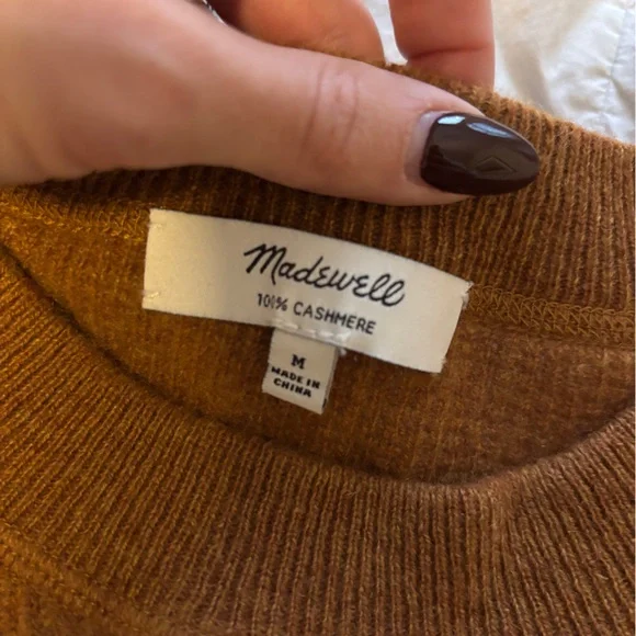 Cashmere sweater - Picture 3 of 3